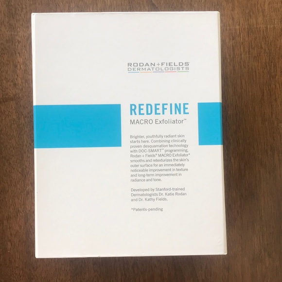 NWT Rodan and Fields macro exfoliator - Picture 3 of 5